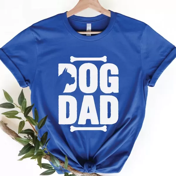 Camisa con silueta de perro